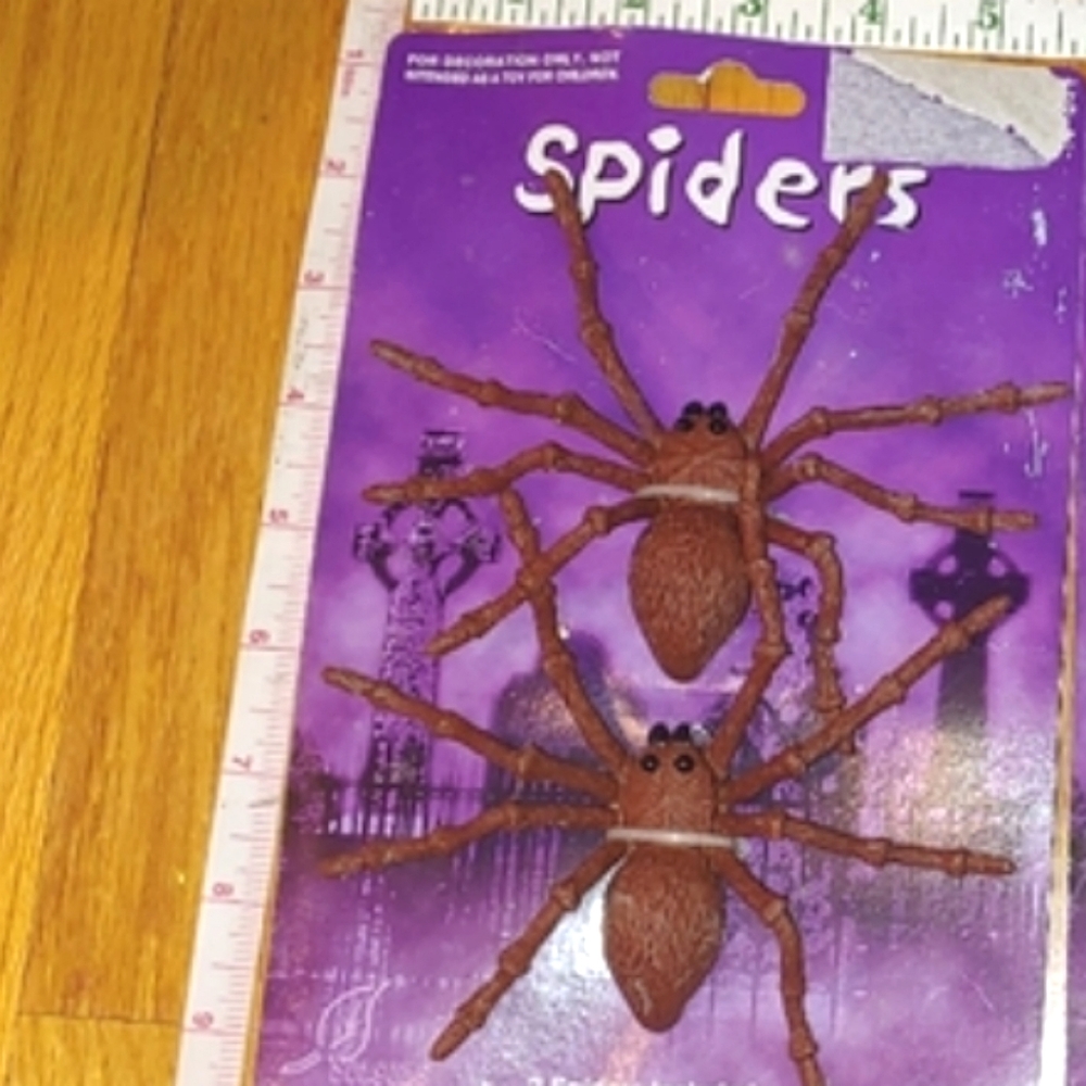 $5 Set of 2 Brown Spiders Halloween Decoration